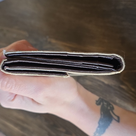 BVLGARI Trifold Wallet - Picture 12 of 13